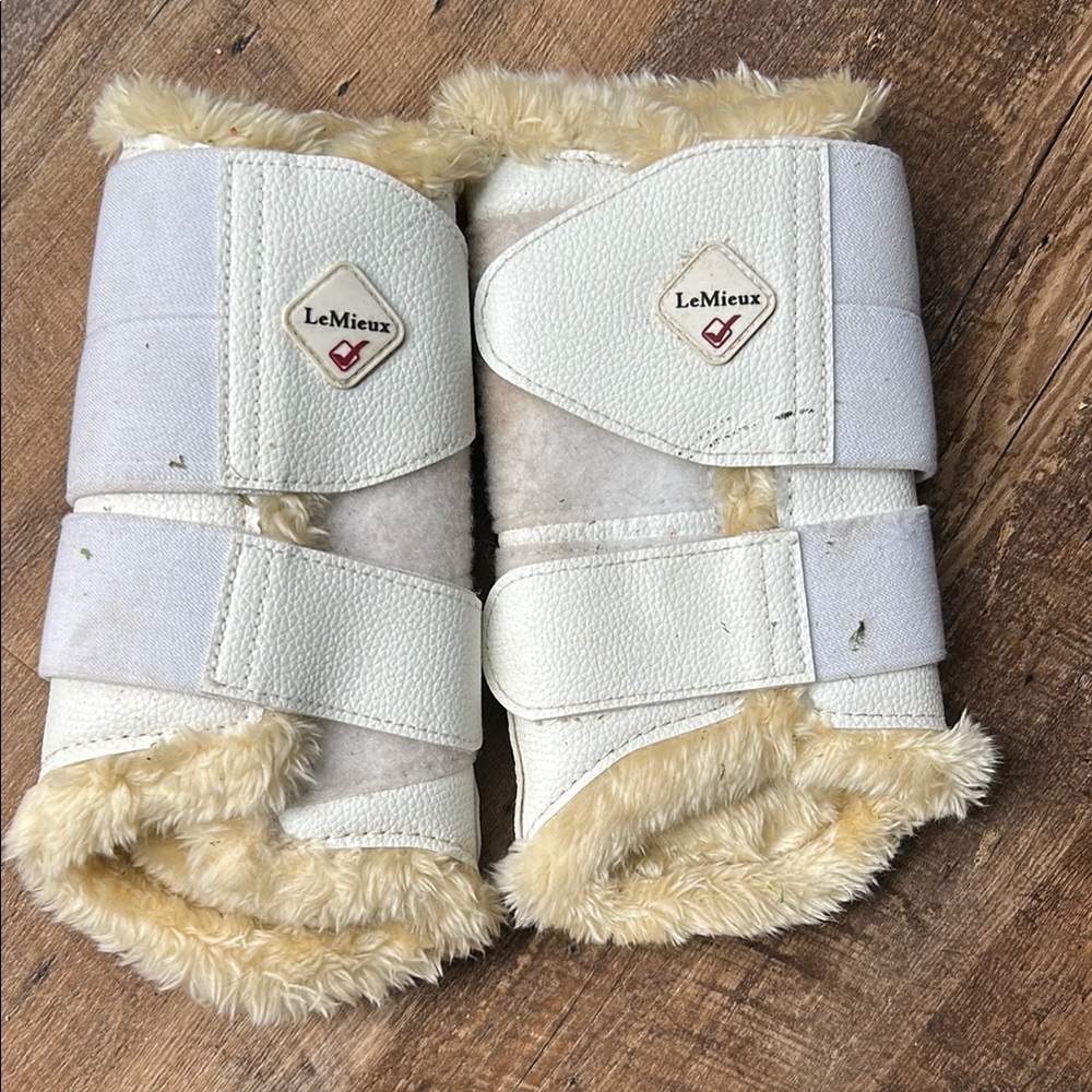 LeMieux Pro Fleece Lined Brushing Boots